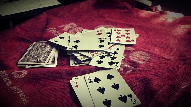 TN-card-play-gamble カード