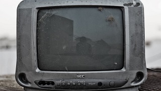 the-oldest-television-set