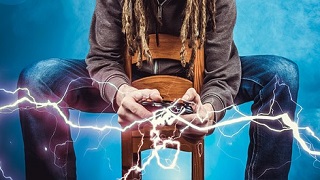 gamer-controller-addict-nerd