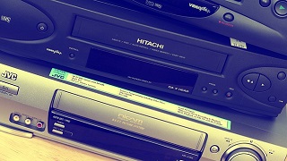 video-deck-hitachi-old ビデオ